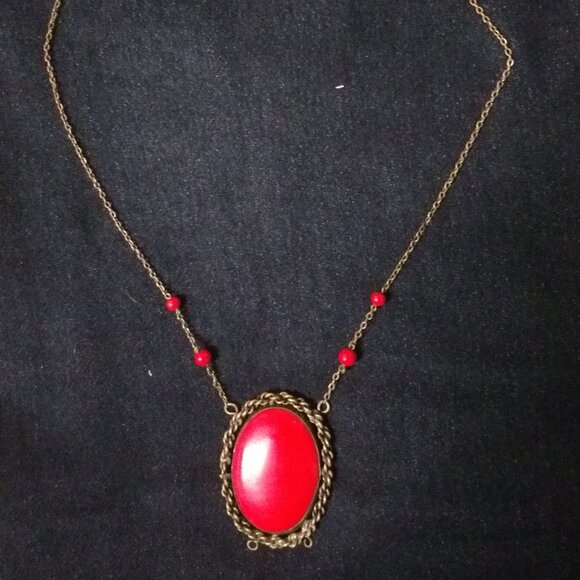 Red Vintage Pendant with Gold Chain! - Picture 2 of 5